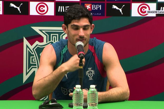 Gonçalo Guedes já jogou no Azteca: «Parece que nunca acaba...»