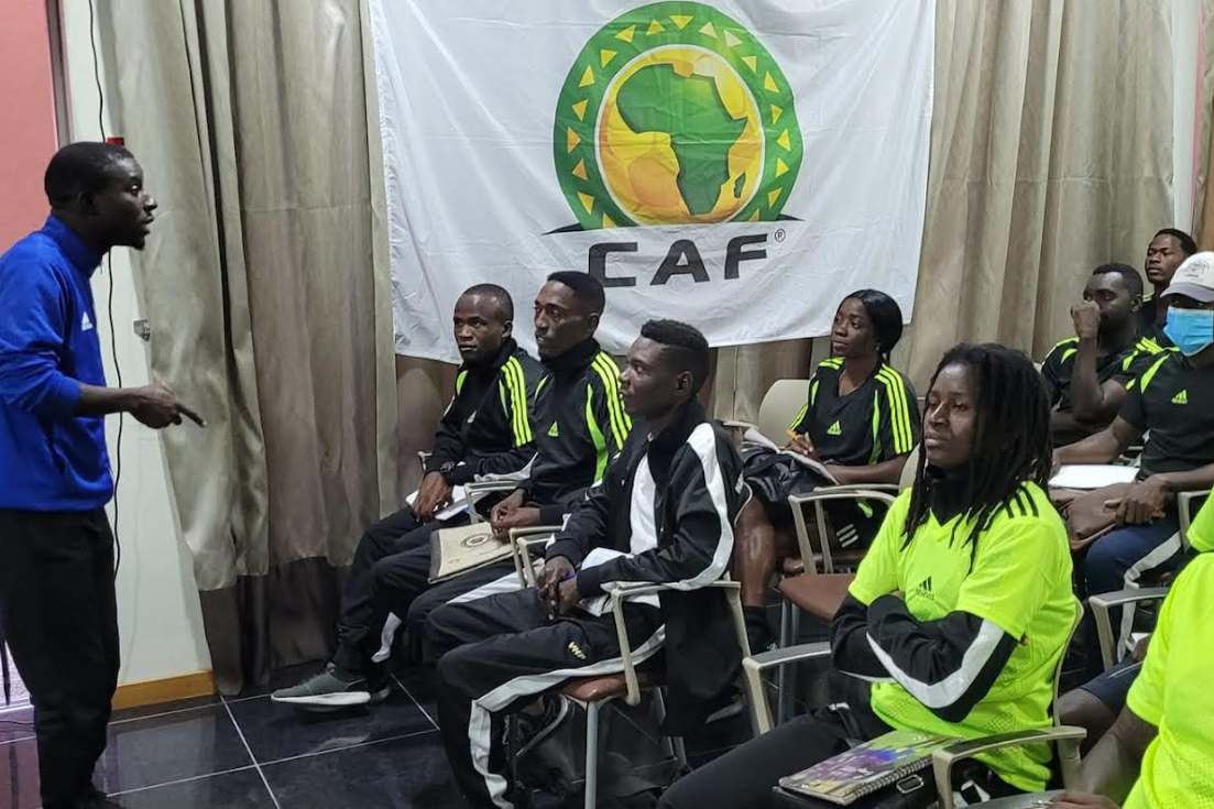 Formar, formar e formar as principais urgências de Angola