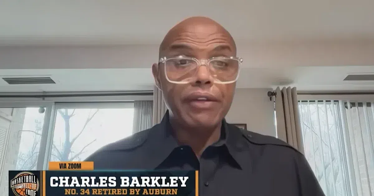 Barkley defende que umas boas palmadas ajudam a educar e evitar «miúdos mimados»