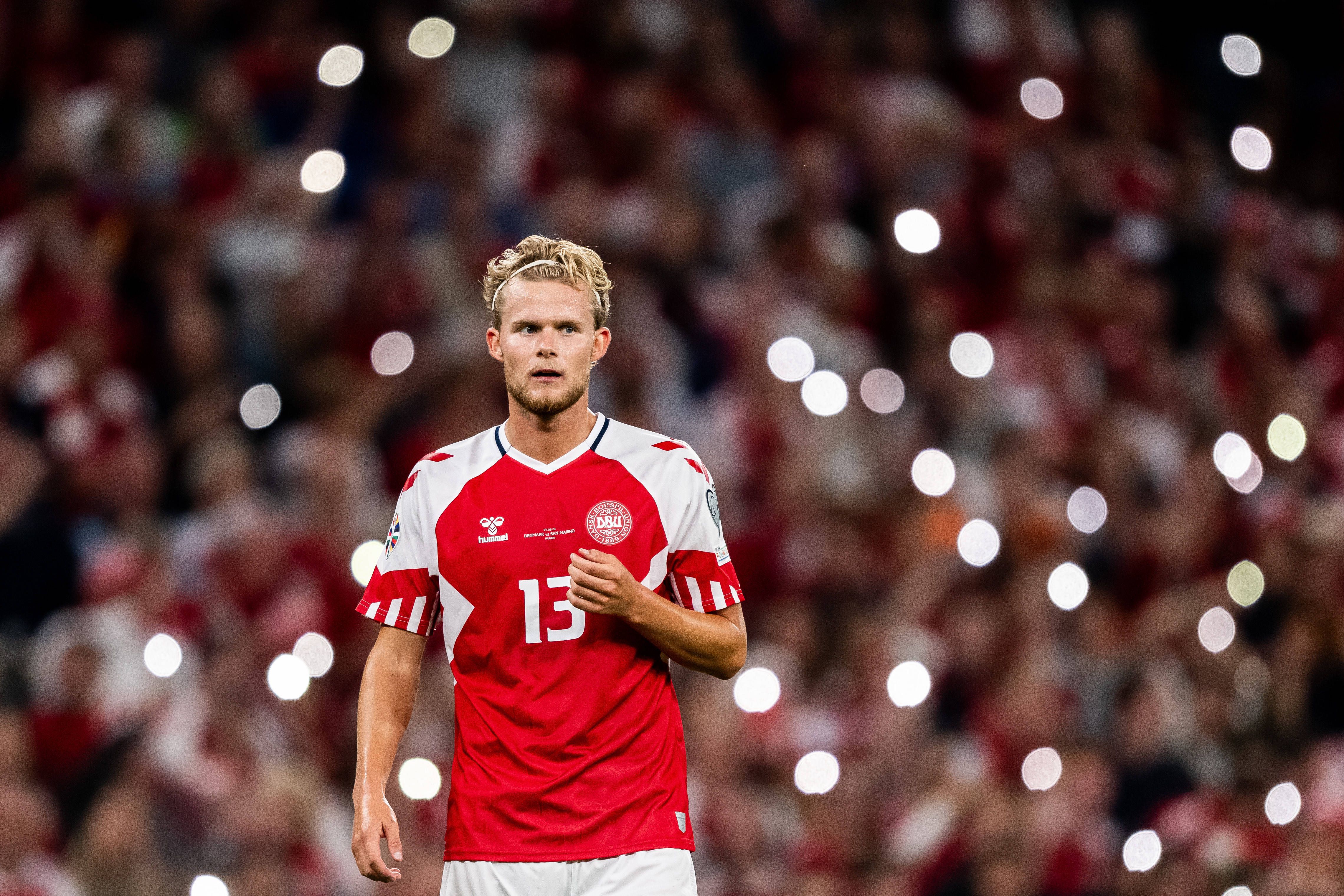 O capitão do Sporting, Morten Hjulmand, vai ter de esperar até aos 31 anos para tentar estrear-se num Mundial - Foto: IMAGO