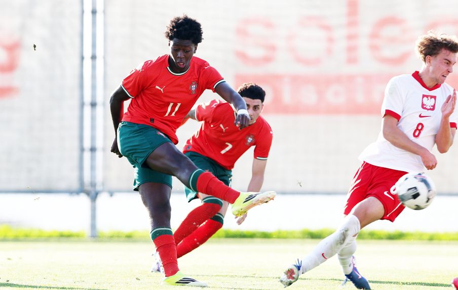 Anísio Cabral, avançado do Benfica - Foto: FPF