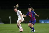 Barcelona 'despachou' o Real Madrid no duelo da Champions feminina