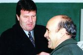 Toshack com Sousa Cintra, presidente do Sporting já depois da passagem do galês por Alvalade. Foto A BOLA