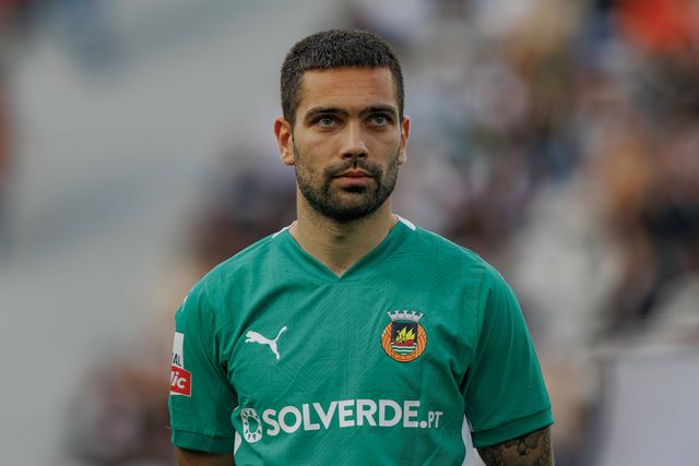 Ex-Rio Ave ruma ao futebol chinês