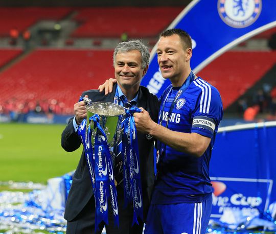 Terry lembra primeira conferência de Mourinho: «Estávamos todos borrados»