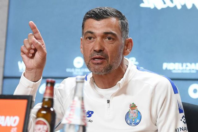FC Porto: «Não é no final do mandato que se renova com o treinador»