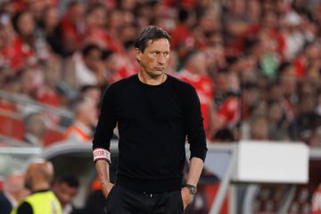 Alemães dizem que Bayern insiste em Roger Schmidt