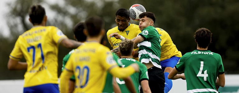Estoril ou Sporting: siga as decisões do título da Liga Revelação EM DIRETO