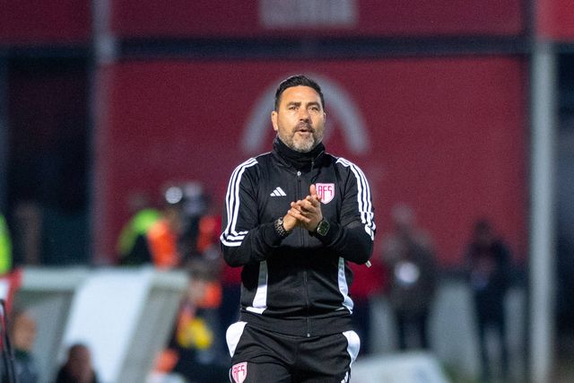 Rui Ferreira chega na Luz à dezena de jogos ao leme do Aves SAD