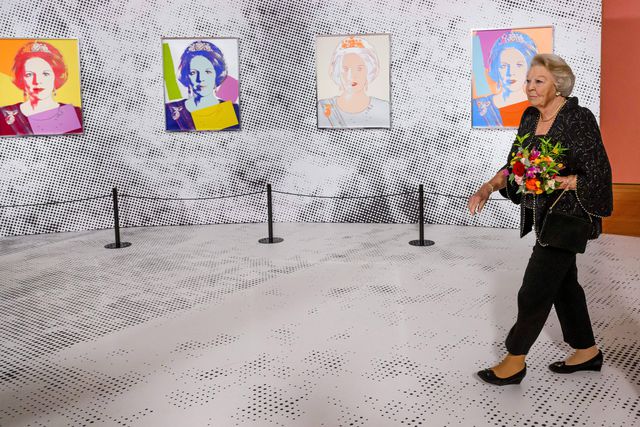 Obra de Andy Warhol terá sido deitada para o lixo por município neerlandês