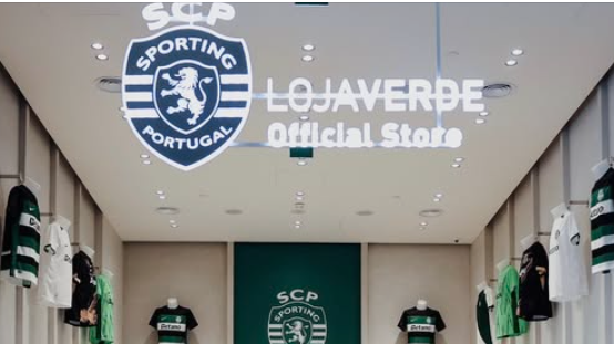 Sporting: nova Loja Verde no Almada Fórum