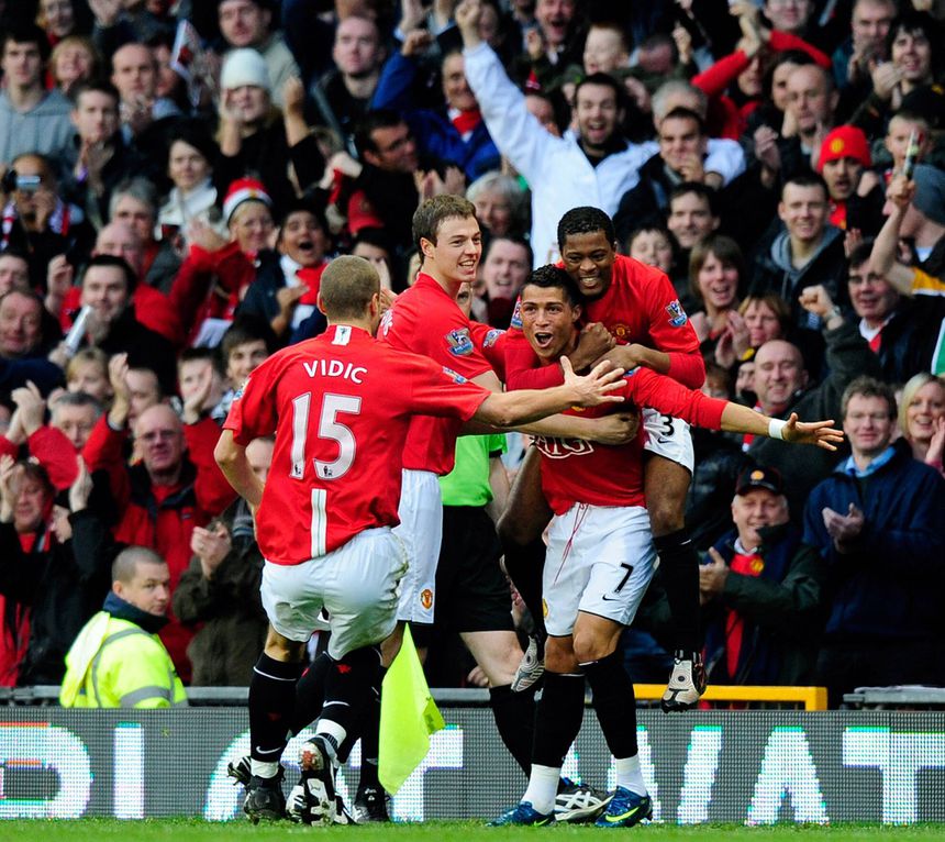Evra, Vidic, Cristiano Ronaldo e Jonny Evans na temporada 2008/09 (IMAGO)