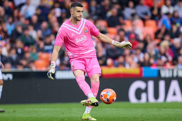 Mercado: Barcelona oficializa Joan García