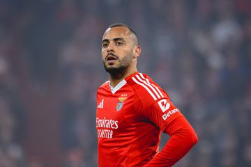 Benfica dá parabéns a ponta de lança