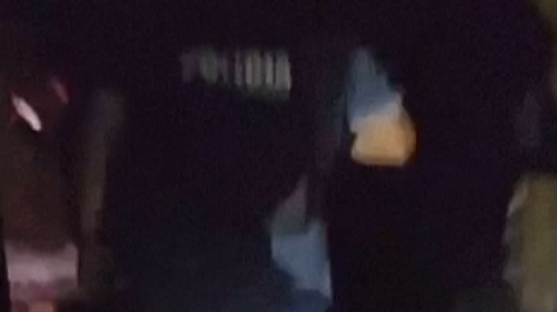 Vídeo incrível mostra resgate de familiares de jogador equatoriano