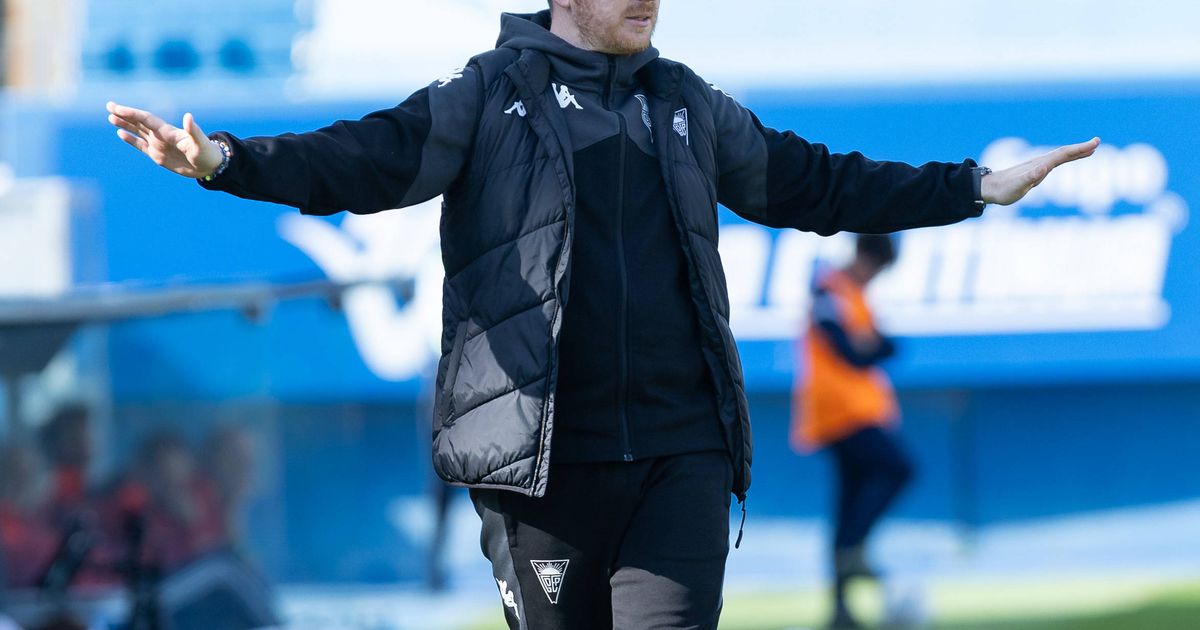 Ian Cathro já pensa num Estoril europeu: «Queremos ser candidatos a algo mais»