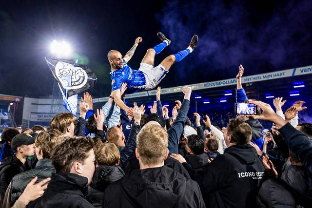 icture shows Farewell to Despedida de Danny Verbeek do Den Bosch