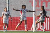 Diana Silva, ex-Sporting, a celebrar o 2-0 do Benfica em Braga - Foto: HUGO DELGADO/LUSA