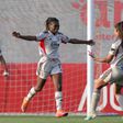 Diana Silva, ex-Sporting, a celebrar o 2-0 do Benfica em Braga - Foto: HUGO DELGADO/LUSA
