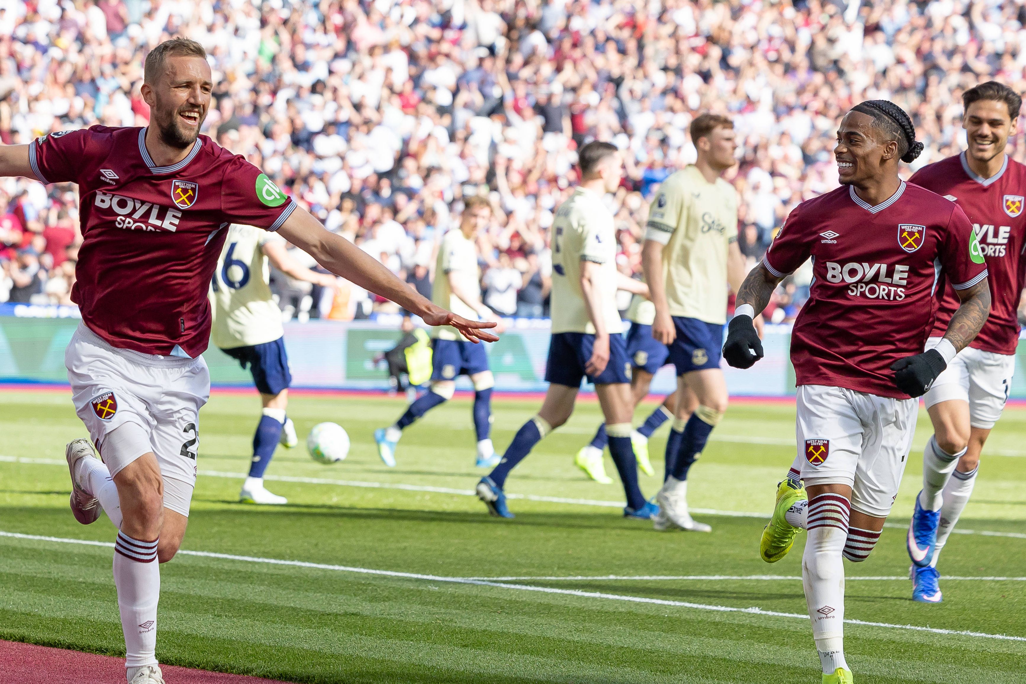 West Ham sofreu mas venceu o Everton