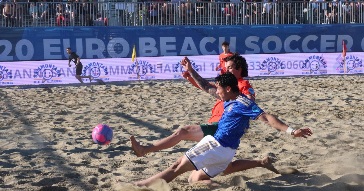 Portugal na final da Euro Beach Soccer Cup após vitória sobre a Itália
