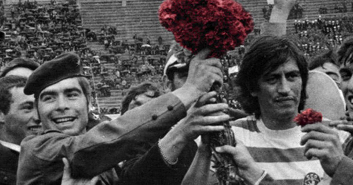 As imagens que os clubes escolheram para celebrar o 25 de Abril