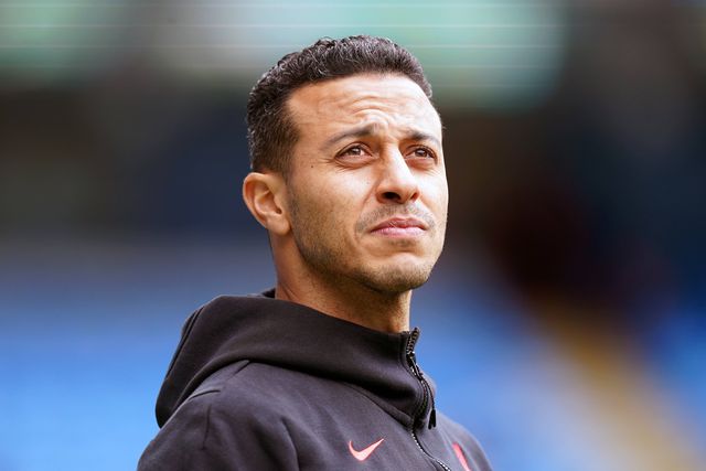 Thiago Alcântara pode regressar ao Barcelona... como treinador adjunto