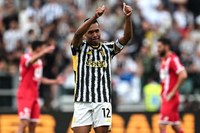 Alex Sandro: «Percurso na Juventus termina aqui, mas ligação é eterna»
