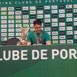 Título com dedicatória especial: «O Quintana deu-me a medalha de campeão…»