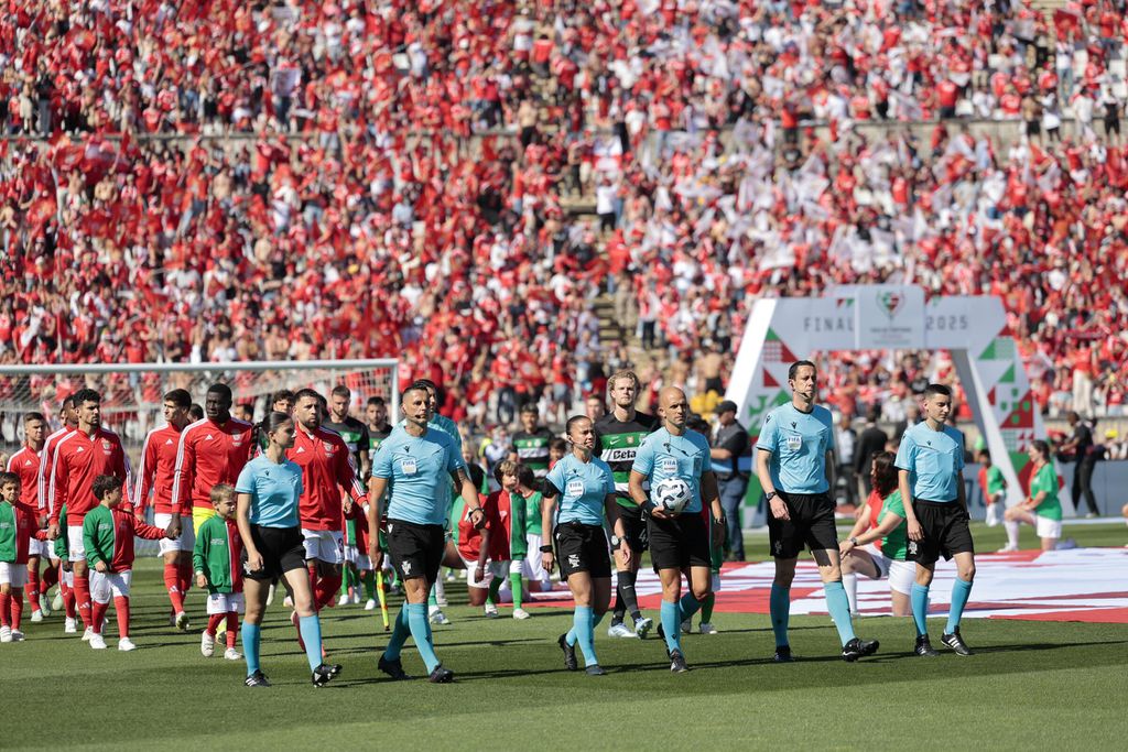 Benfica-Sporting: ninguém se encolhe e há perigo nas duas balizas!