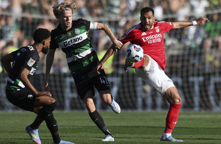 Hjulmand feliz pela conquista da Taça de Portugal (Foto: Miguel A. Lopes/LUSA)
