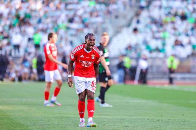 VÍDEO: Renato Sanches deu explicações aos adeptos