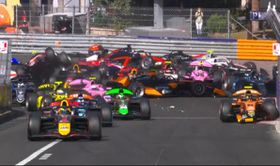Vídeo: Que caos na saída de F2 no Mónaco!