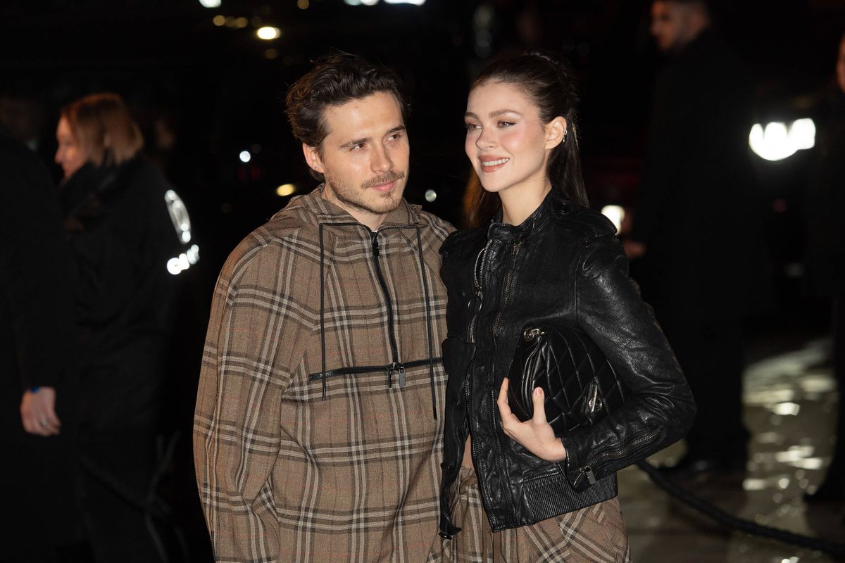Em plena polémica, filho de Beckham ignora pais e jura amor à mulher