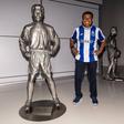 Teófilo Cubillas de visista ao museu