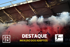 Que festa! Adeptos do Paderborn invadem relvado após subida à Bundesliga