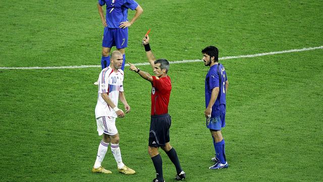 Melhores momentos dos Mundiais: o dramático final de carreira de uma lenda