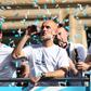 Pep Guardiola na festa em Manchester - Foto: Imago