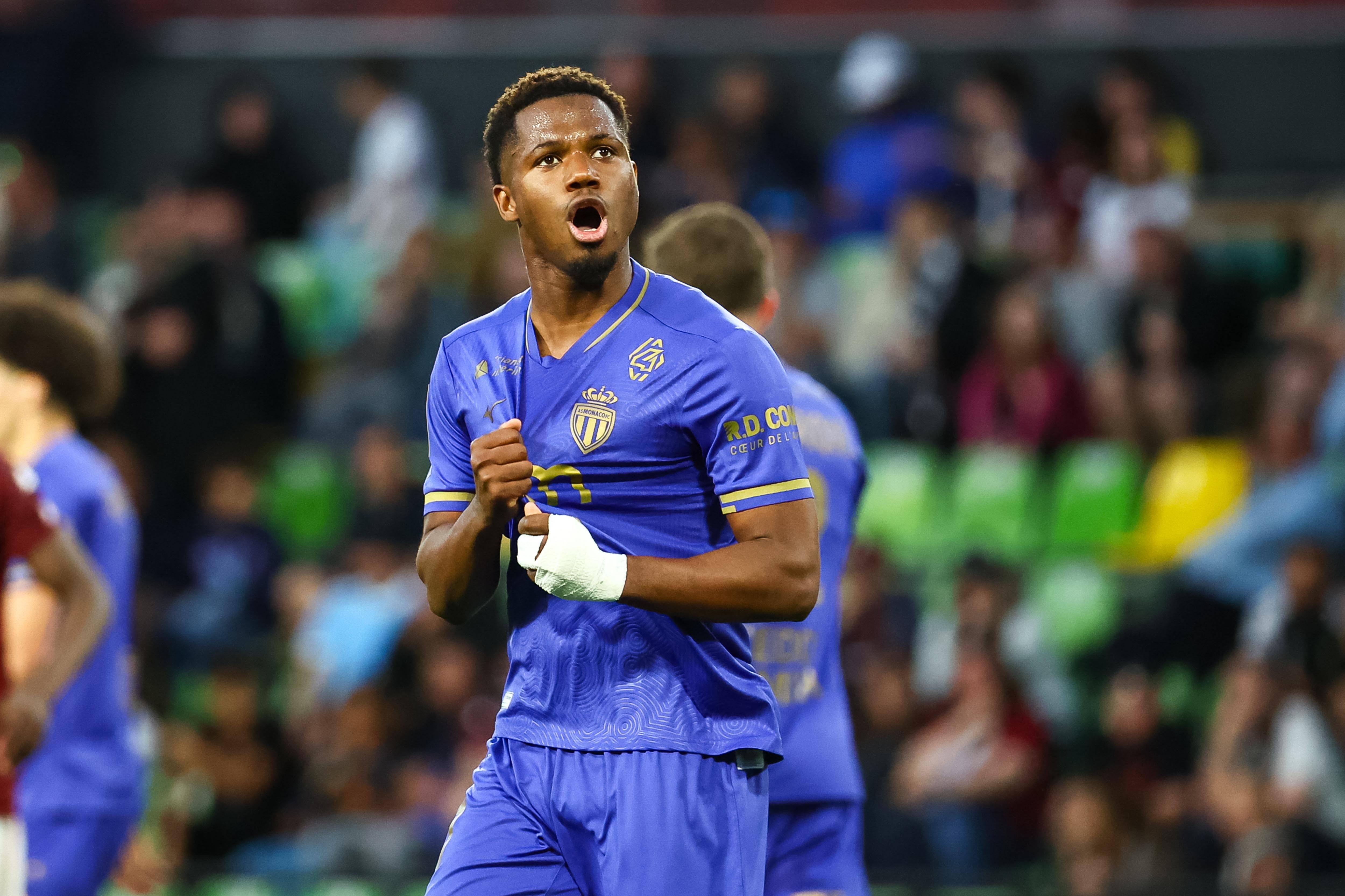 Ansu Fati, Mónaco - 10 internacionalizações e dois golos. Recuperou as boas sensações no Mónaco, cedido pelo Barcelona, mas os seus números - 12 golos -, não chegaram para convencer Luis de la Fuente