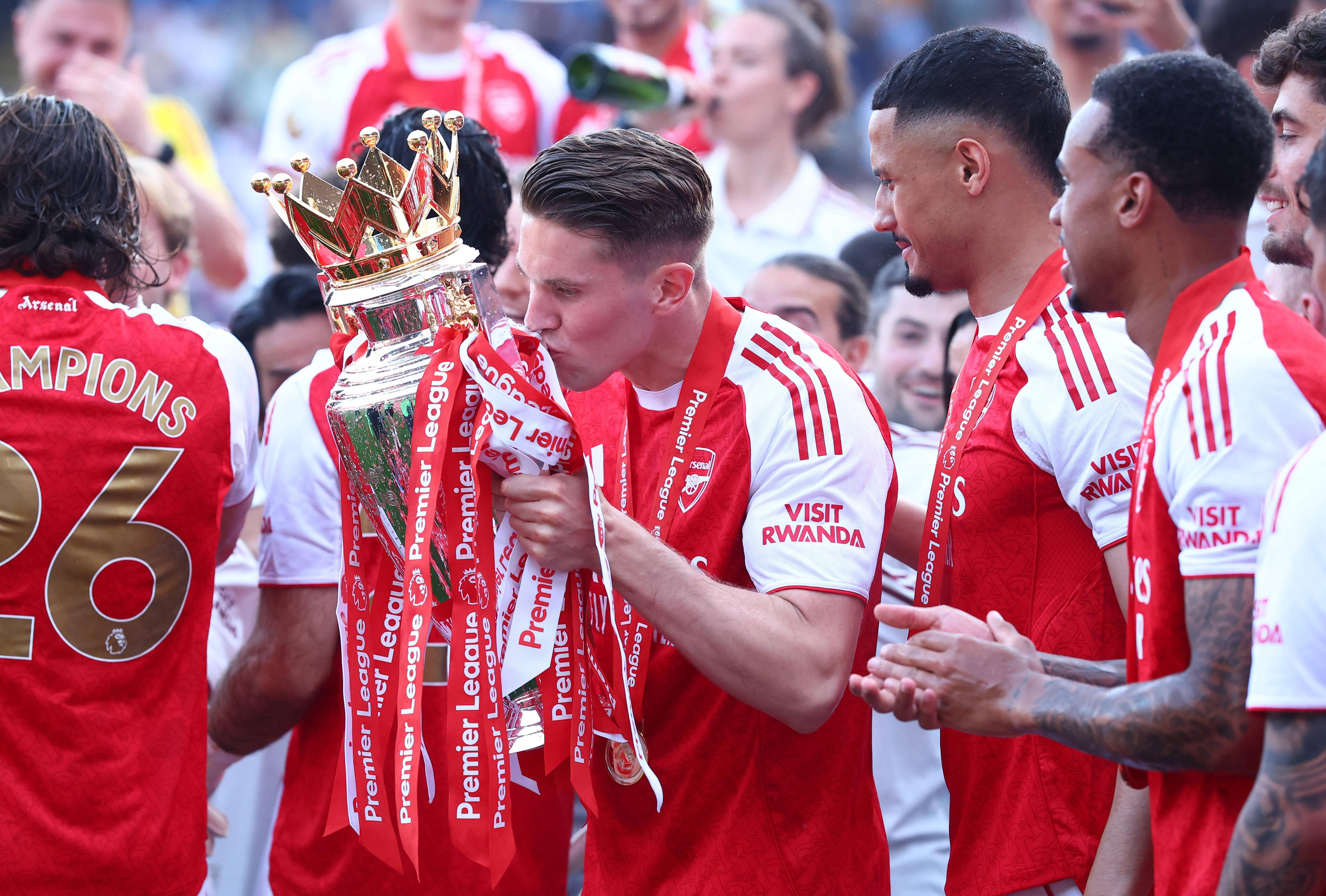Viktor Gyokeres nos festejos da conquista da Premier League pelo Arsenal