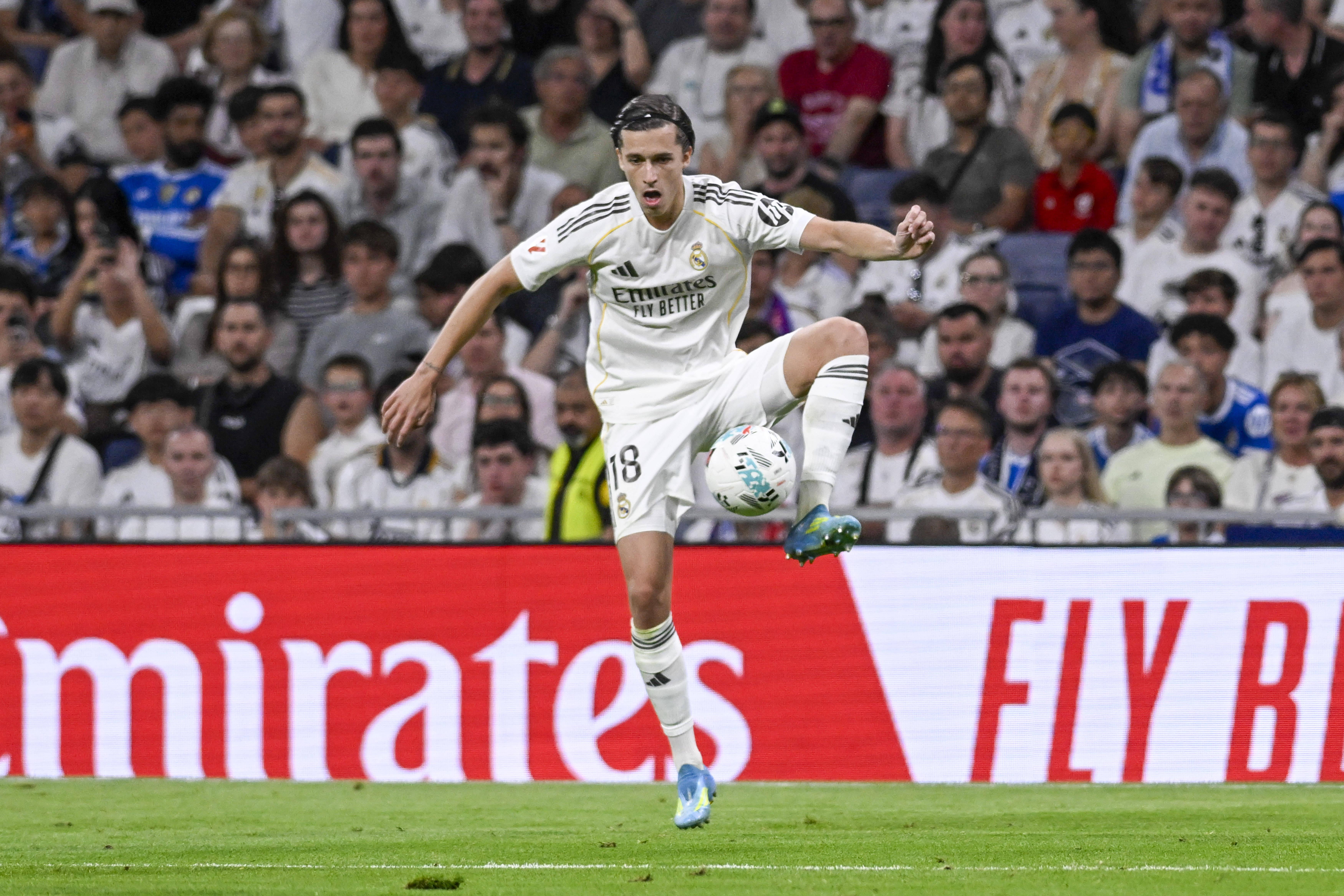 Álvaro Carreras, Real Madrid - 9 internacionalizações pelas seleções jovens