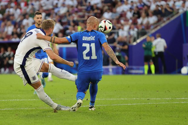 Inglaterra-Eslovénia: três leões procuram o primeiro lugar do grupo