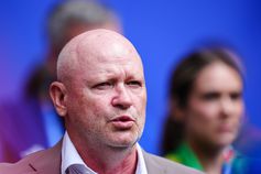 Selecionador checo responde a pergunta de A BOLA sobre Jurásek