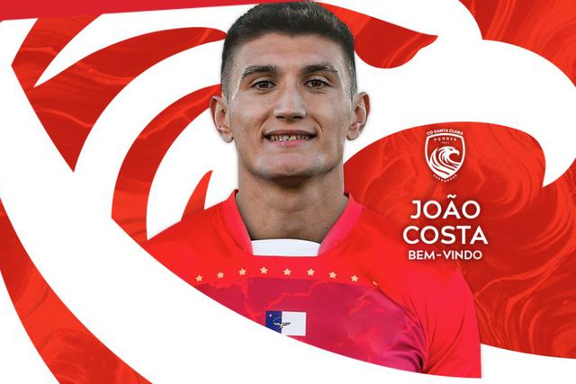 Santa Clara contrata Jogador do Ano da Liga 3