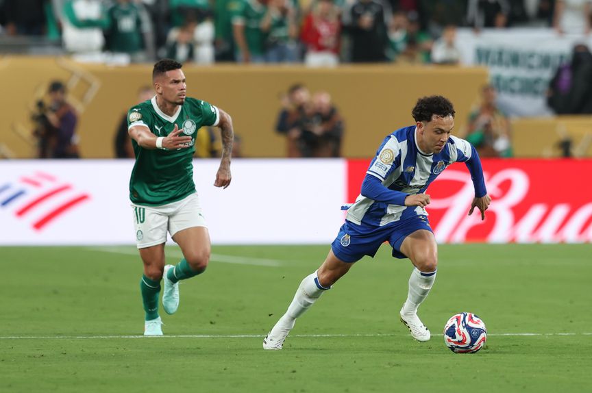 Pepê é um dos jogadores que deve deixar o emblema azul e branco no próximo defeso (Foto: Catarina Morais/Kapta+)