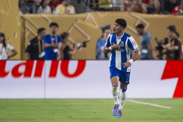 Jovem extremo brasileiro agradece o apoio dos adeptos do FC Porto e promete melhorias para a próxima temporada