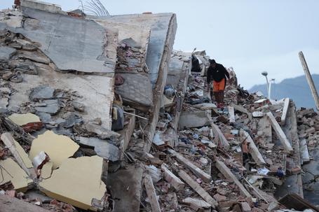 Sismo na Venezuela (EPA/RONALD PENA R)