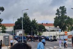 Troca de provocações entre adeptos de Benfica e Sporting: polícia teve de intervir