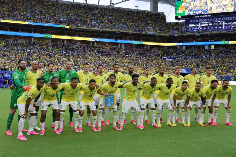 Escócia-Brasil (Foto: EPA/CRISTOBAL HERRERA-ULASHKEVICH)
