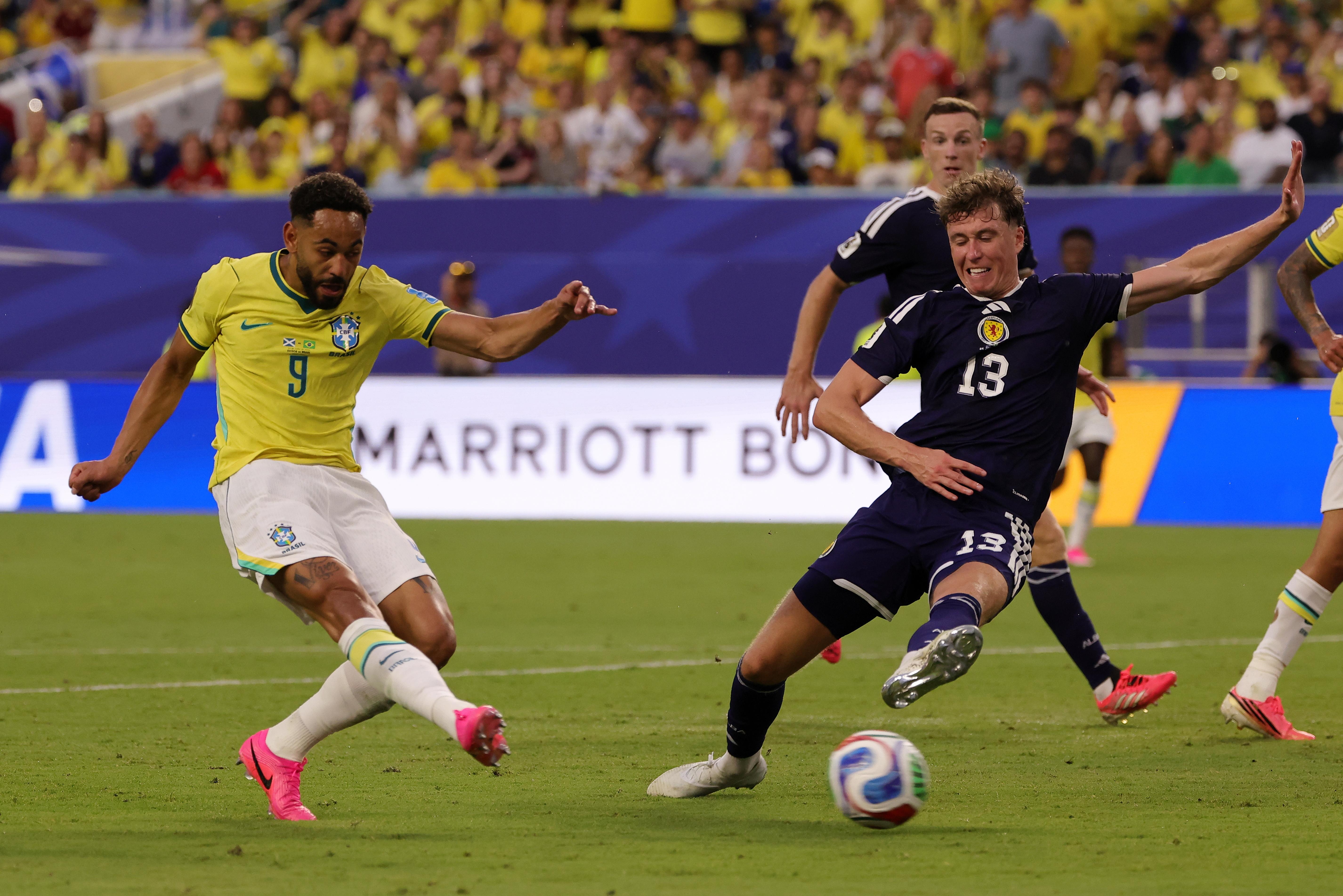 Escócia-Brasil (Foto: EPA/CRISTOBAL HERRERA-ULASHKEVICH)